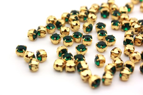 Шатоны Preciosa Emerald /оправа - цвет золото / Optima ss19/4,4-4,6 мм 20 шт (Чехия) - фото 24202