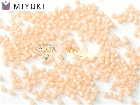 Бисер Miyuki  Delica 11/0 DB0206 - Opaque Salmon 2,5 гр (Япония) - фото 24647