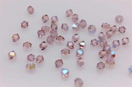 Биконусы хрусталь 3 мм Light Amethyst Glitter 10 шт (Preciosa) - фото 27141