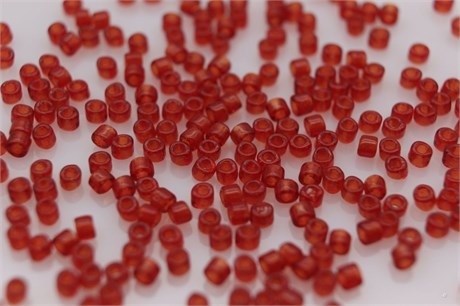 Бисер Matubo  10/0 (ø 2,1 мм) RUBY 90080/    5 гр.  (Чехия) M-189 - фото 28240