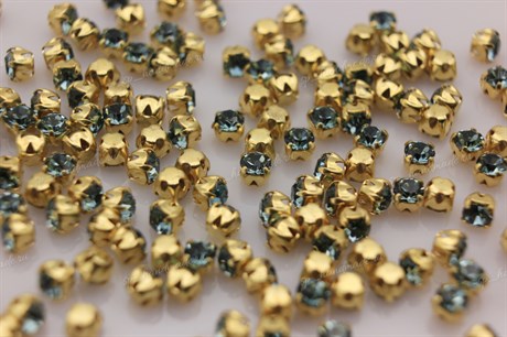 Шатоны пришивные Preciosa Maxima Smoked Sapphire  /оригинальная оправа - цвет gold ss12/3,0-3,2 мм 10 шт (Чехия)   10шт - фото 28792