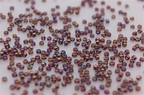 Бисер Toho Round 11/0 TR-11-166C - Transparent-Rainbow Amethyst 10 гр (Япония) 35663 - фото 50007