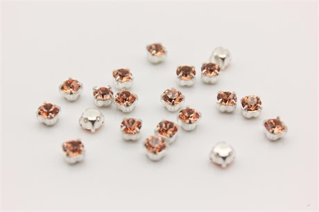 Шатоны пришивные Preciosa Maxima ss12 (3,0-3,2 мм) crystal DF Apri цвет оправы серебро, 40 шт (Чехия) 36875 - фото 51920
