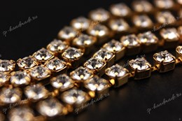 Стразовая цепь Preciosa Crystal /оправа - цвет золото / Maxima ss 12 /3 мм 10 см (Чехия)