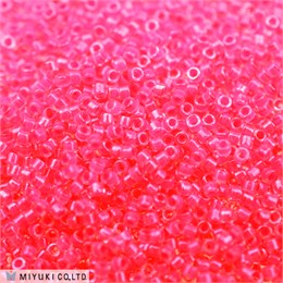 Delica 11/0 Luminous Wild Strawberry DB2035 - Luminous Wild Strawberry
