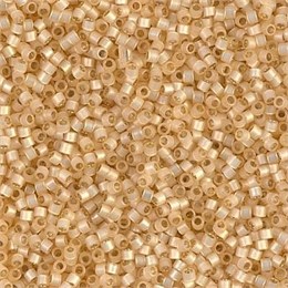 Delica 11/0 Silver Lined Beige Alabaster Dyed DB0621 - Silver Lined Beige Alabaster Dyed