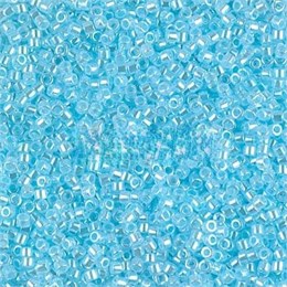 Delica 11/0 Lined Crystal Lt. Aquamarine Luster DB0239 - Lined Crystal Lt. Aquamarine Luster