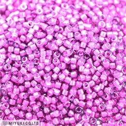 Delica 11/0 Luminous Hot Pink DB2049 - Luminous Hot Pink