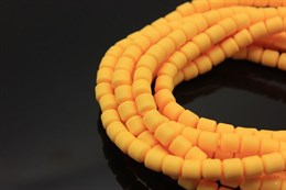 Каучуковые бусины, форма бочонок,  цвет жёлто-оранжевый,  5~7х6 мм, 1 нить