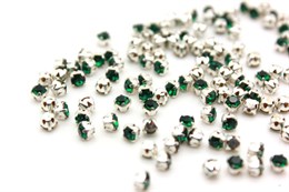 Шатоны Preciosa хрустальные ss12 (3,0-3,2 мм) цвет оправы серебро 10 шт Emerald