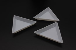 Лоток для бисера треугольный, 72x63x1 мм, пластик, цвет белый, 1 шт СП