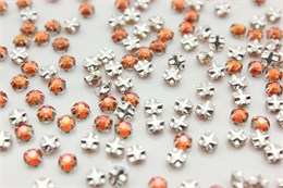 Шатоны пришивные Preciosa Rose Maxima ss16 (3,8-4,0 мм) Crystal Lava, оправа крестовая плоская - цвет серебристый, 10 шт (Чехия) PR-1257