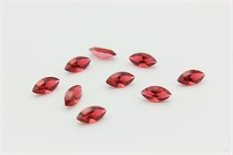 Наветт Swarovski 4228  8х4 мм Scarlet Ignite 1 шт SW-492