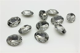 Овал 4120 Aurora 18x13 мм Black Diamond 1 шт (стекло K9) 35173